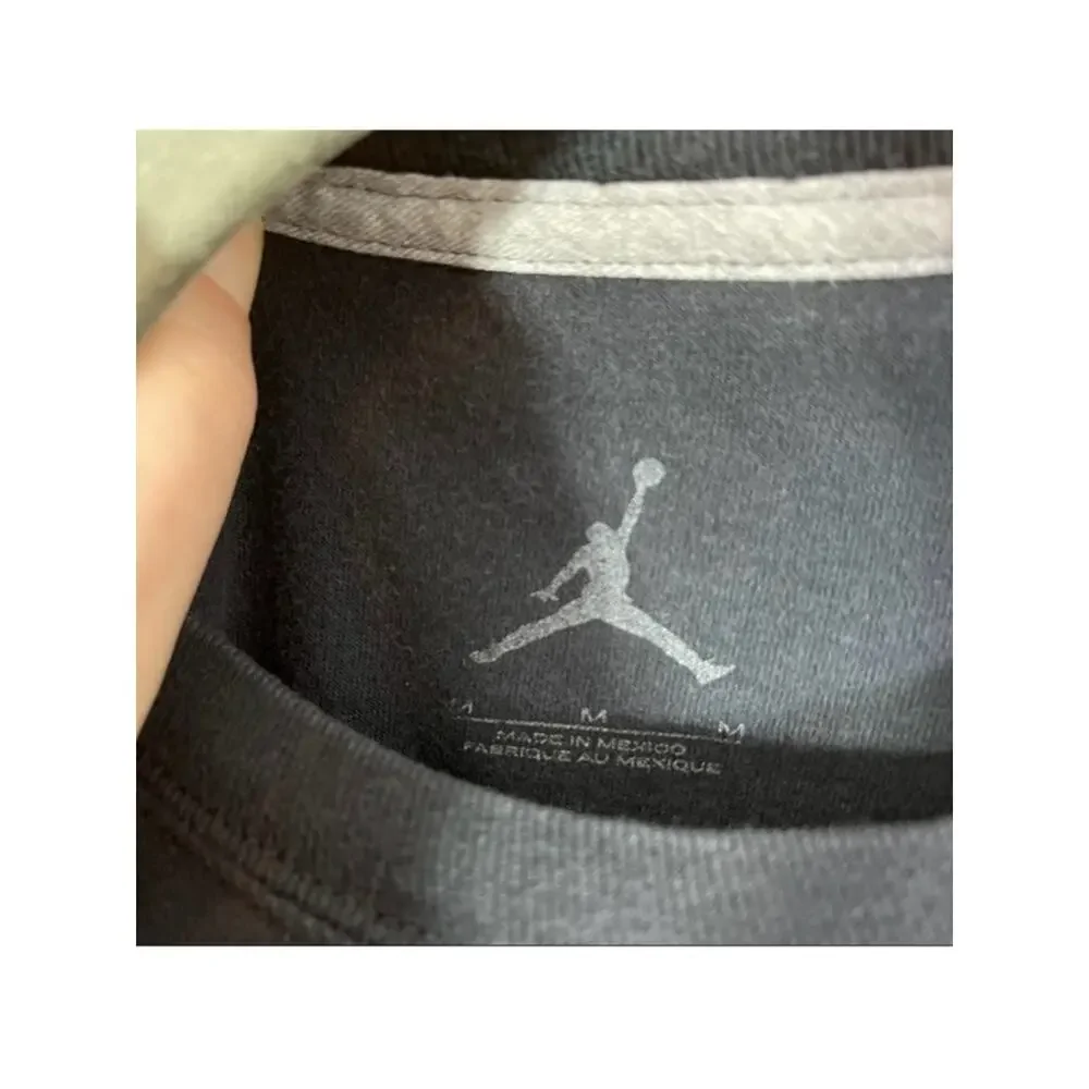 Jordan tshirt size